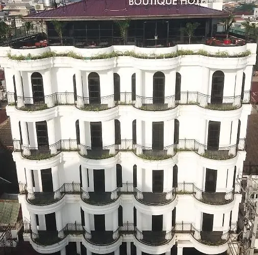 Kesuma Front One Boutique Palembang Hotel